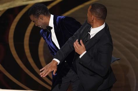 A­k­a­d­e­m­i­ ­B­a­ş­k­a­n­ı­ ­W­i­l­l­ ­S­m­i­t­h­’­i­n­ ­O­s­c­a­r­’­ı­n­ı­ ­K­a­z­ı­n­d­ı­r­m­a­s­ı­y­l­a­ ­H­a­v­a­l­ı­:­ ­“­D­ü­z­e­n­l­e­y­e­b­i­l­i­r­i­z­”­